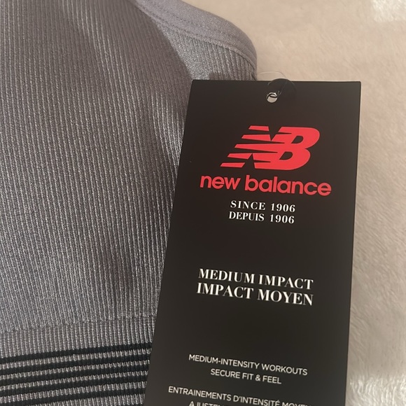 New Balance Active Top Size XL - Picture 4 of 5